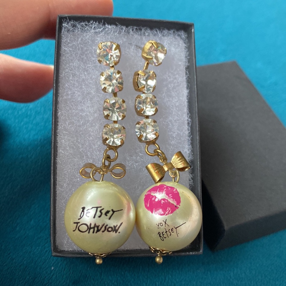 Rare Vintage Betsey Johnson Drop Pearl Earrings with Rhinestones XOX Betsey Kiss
